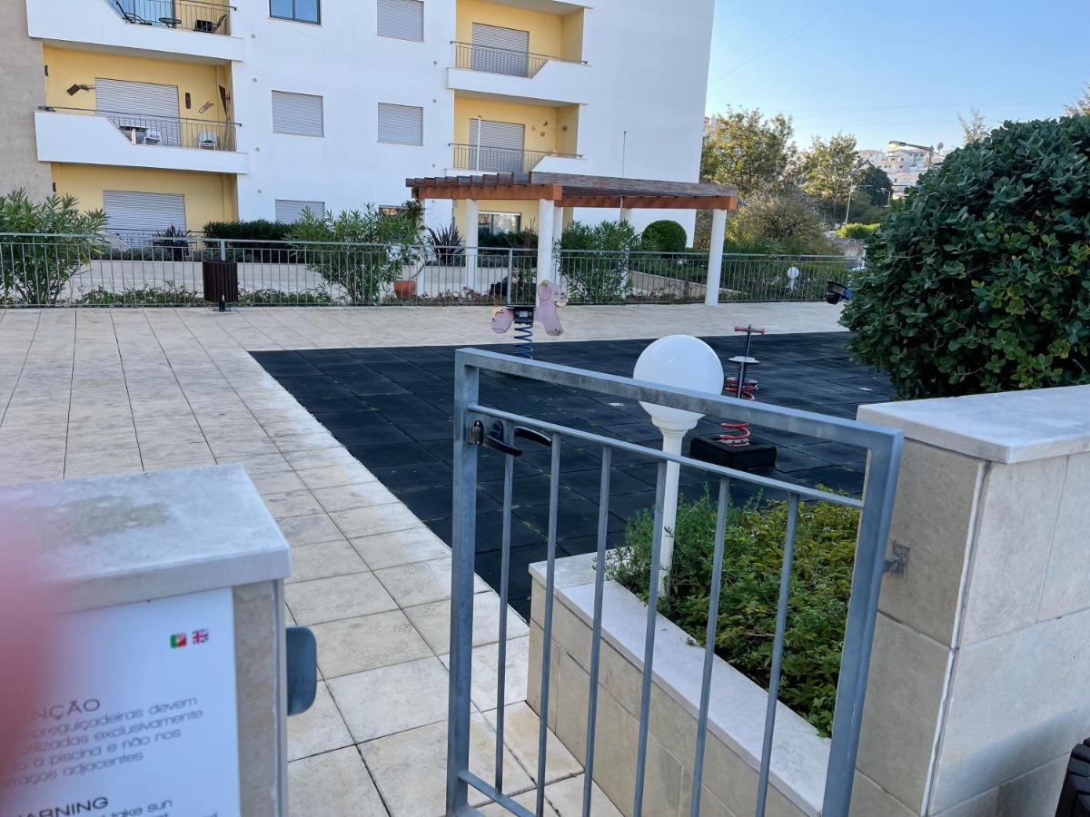 Lucas House 3 - Garden Apartment Лагос Екстериор снимка
